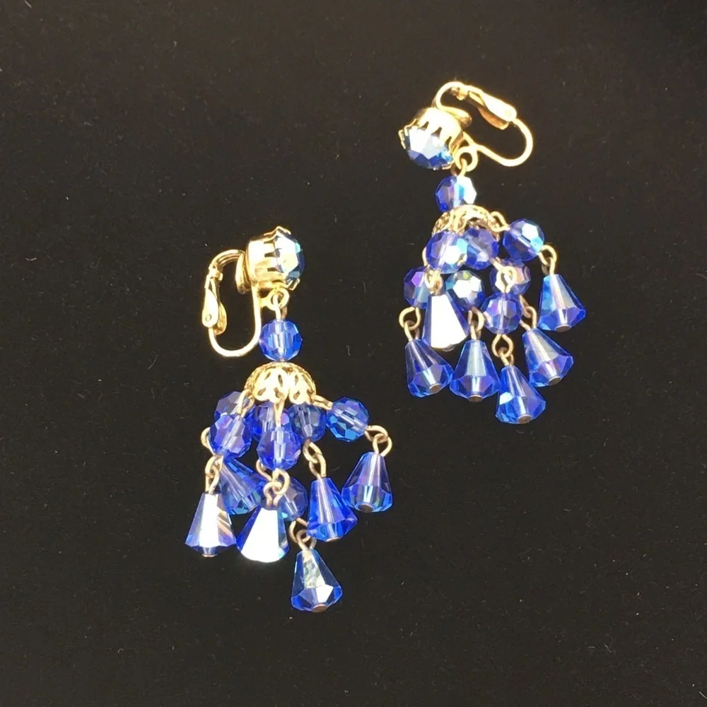 Vintage Hattie Carnegie Signed Austrian Crystal Blue Chandelier Clip Earrings
